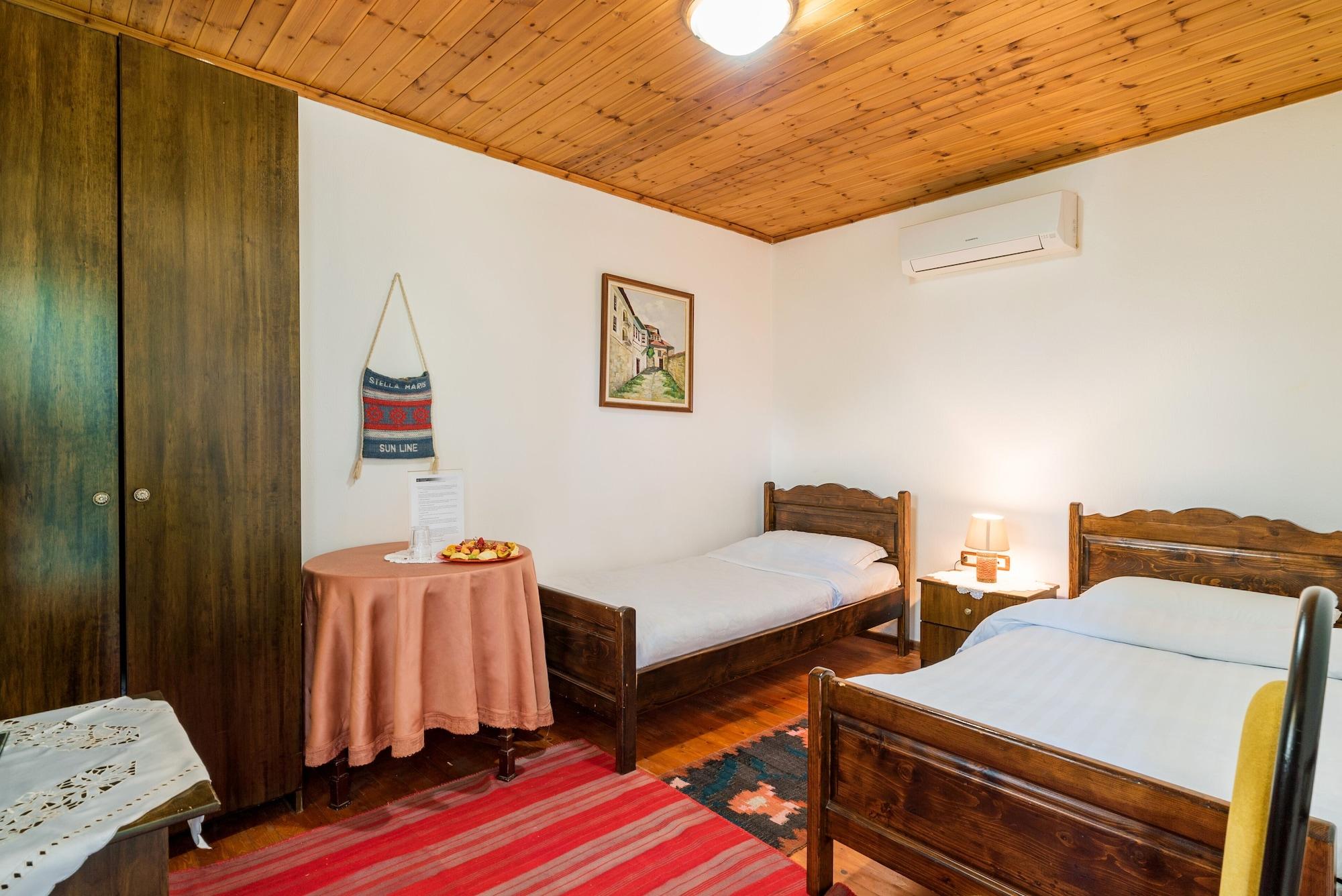 Hotel Castle Park Berat Ngoại thất bức ảnh